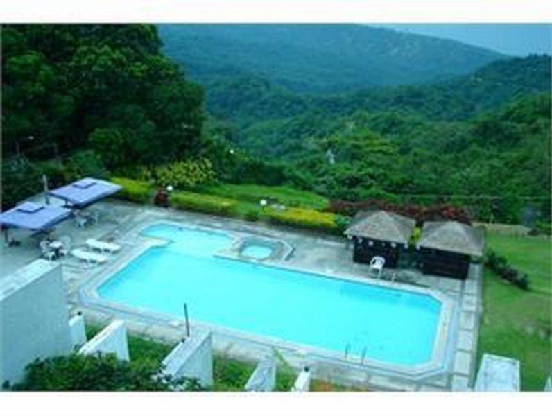 Days Hotel Tagaytay Tagaytay City Bagian luar foto