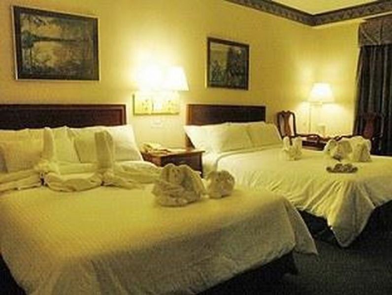 Days Hotel Tagaytay Tagaytay City Bagian luar foto